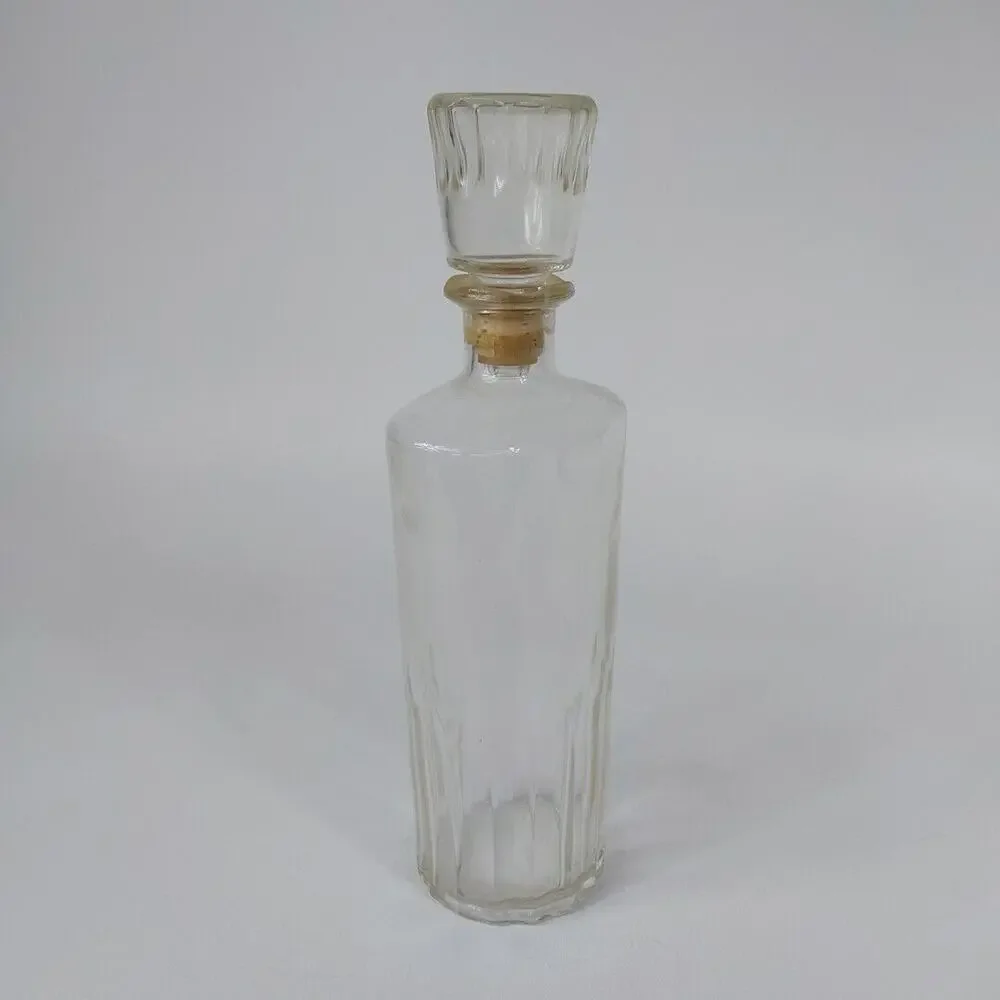 Vintage Whisky Decanter Glass Liquor Bottle With‎ Cork On Stopper Decorative
